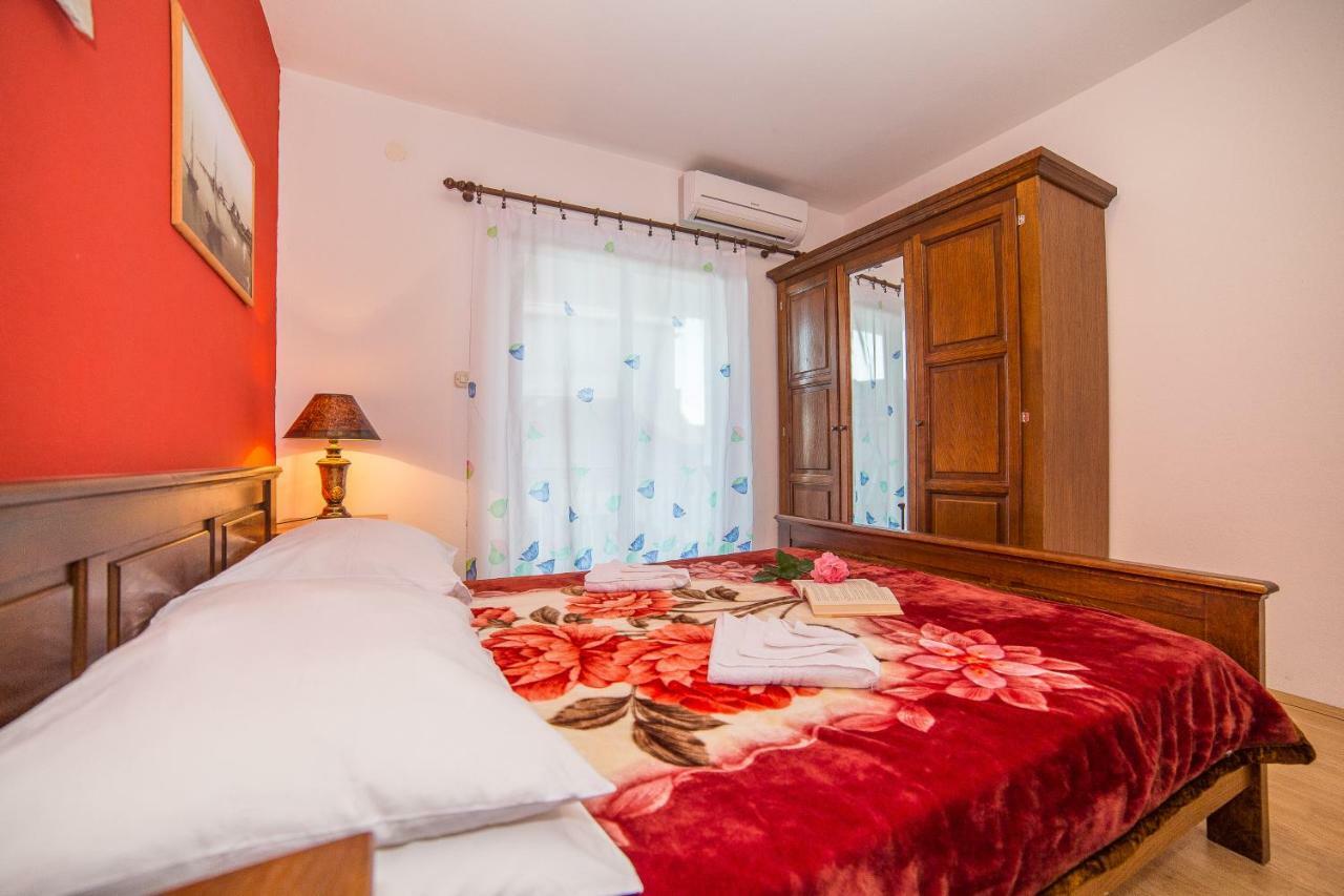 Guesthouse Milijana Orebic Bagian luar foto